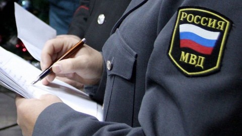 Полицейские раскрыли кражу 100 тысяч рублей с банковского счета